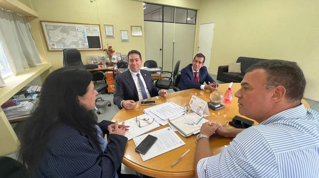 Major Sidnei anuncia construção de 64 unidades habitacionais em Sapé