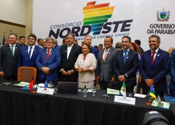 João Azevêdo encerra reunião do Consórcio Nordeste e destaca avanços conquistados