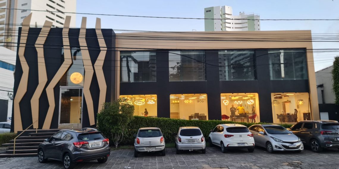 Cristal iluminação: uma loja de artigos de iluminação em geral que brilha em João Pessoa