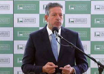 Arthur Lira avisa ao TSE que Deltan Dallagnol permanece no cargo e terá direito a ampla defesa na Câmara