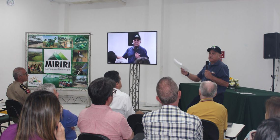 Prefeituras do Litoral Norte podem aderir ao “Movimento Abraçar”, metodologia baseada no afeto e na formação de caráter das crianças