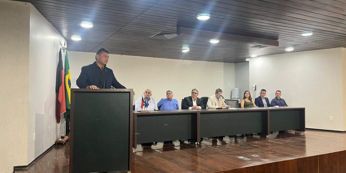 ALPB instala Frente Parlamentar do Agronegócio e debate atividades do setor e a vaquejada no estado