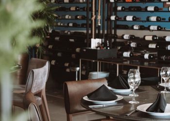 Captain Jack lança vinhos exclusivos em jantar harmonizado