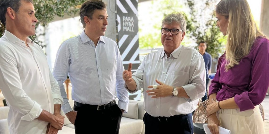 Parahyba Mall abre vagas para o empreendimento e para banco de currículos dos lojistas