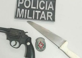 Homem é preso por fazer filho refém e atear fogo na moto da esposa na Paraíba
