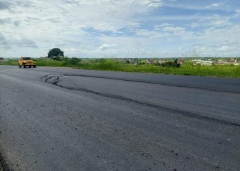 Péssima qualidade: obra de recapeamento asfáltico da BR-230 está esburacada antes mesmo da inauguração