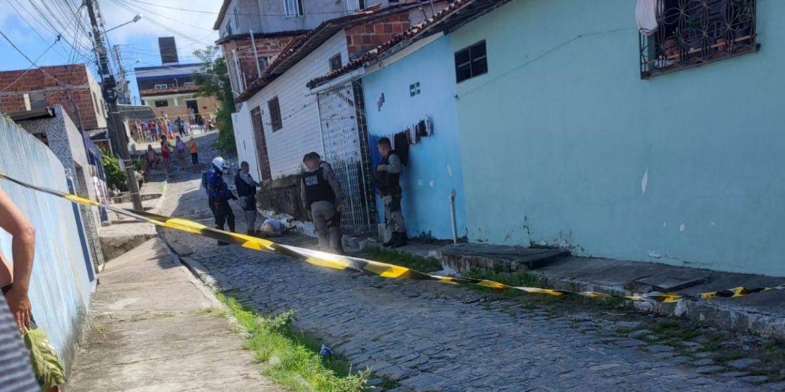Jovem é assassinado a tiros no bairro Padre Zé, em João Pessoa