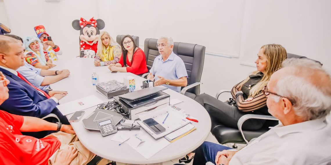 Maior Parceiro: Cícero Lucena libera R$ 147 mil para apoiar trabalho da AC Social