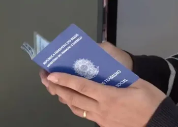 Desemprego sobe a 8,8% e atinge 9,4 milhões no primeiro trimestre