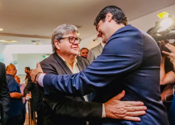 Leo Bezerra destaca parceria entre Prefeitura e Estado pela redução dos acidentes de trânsito