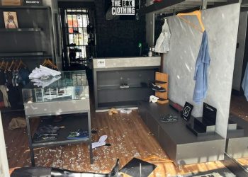 Loja de roupas é arrombada por bandidos em João Pessoa