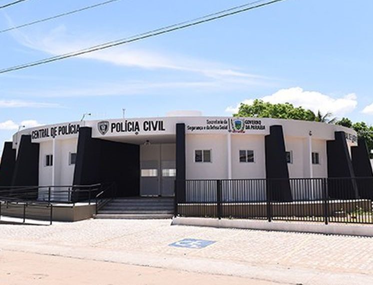 Polícia desarticula local usado para cultivo e venda de drogas, em Cajazeiras