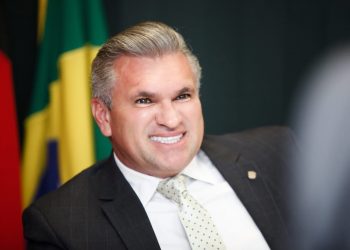 Julian Lemos perde vaga no Diretório Estadual do União Brasil e ganha nomeação no Governo do Estado