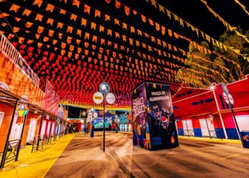 Estrutura da Praça de Alimentação do Maior São João do Mundo é entregue aos comerciantes