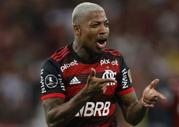 Flamengo acerta venda de Marinho com o São Paulo
