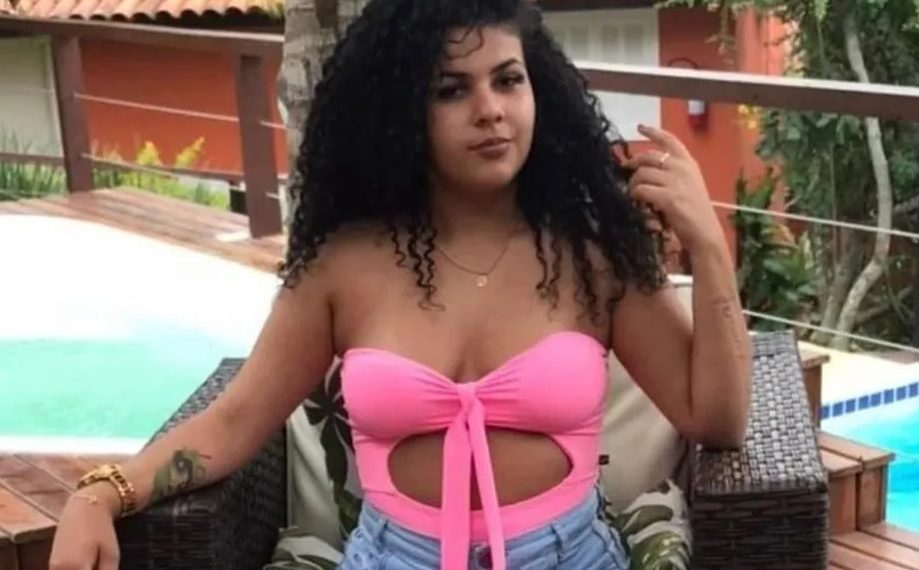 No RJ: Jovem morta após ser queimada viva por amiga andou 2 km até conseguir socorro