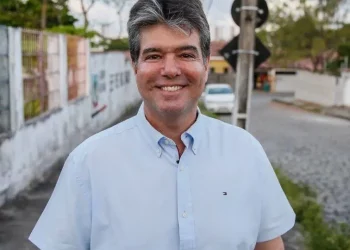 Ex-bolsonarista, Ruy Carneiro recebe R$ 8,1 milhões do Governo Lula na semana de votar o arcabouço fiscal