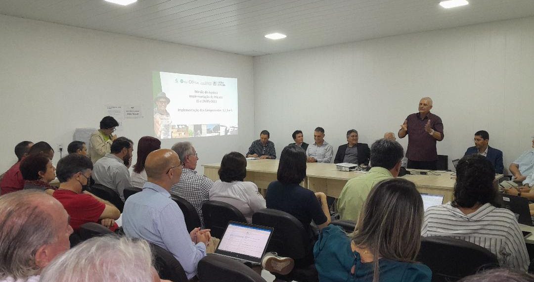 Missão do Banco Mundial se reúne com técnicos do Projeto Cooperar