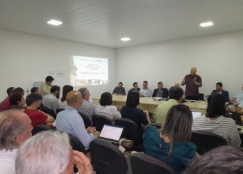 Missão do Banco Mundial se reúne com técnicos do Projeto Cooperar