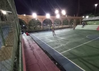 PMCG implanta nova iluminação em quadras do Parque da Criança