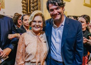 Leo Bezerra prestigia evento de lançamento do livro da desembargadora Fátima Maranhão