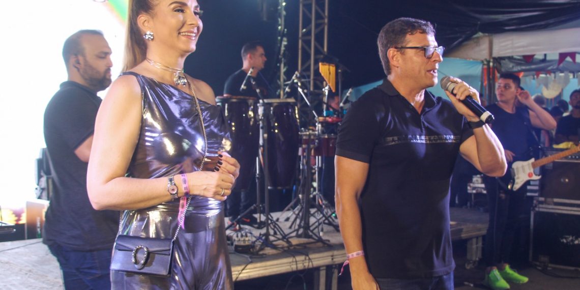 Raí Saia Rodada e Danieze Santiago encerram comemorações juninas em Cabedelo