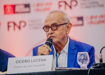 Cícero Lucena fala sobre Plano de Ação Climática de João Pessoa durante encontro da FNP