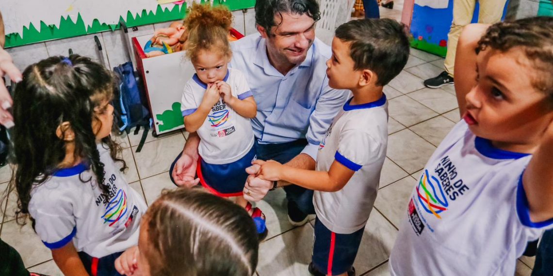 Leo autoriza reforma em centro de ensino do Timbó e destaca ações da PMJP na educação