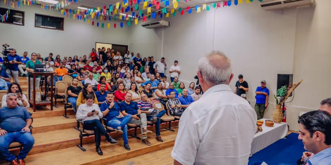 Cícero Lucena anuncia quase R$ 4 milhões em recursos destinados à garantia de segurança alimentar