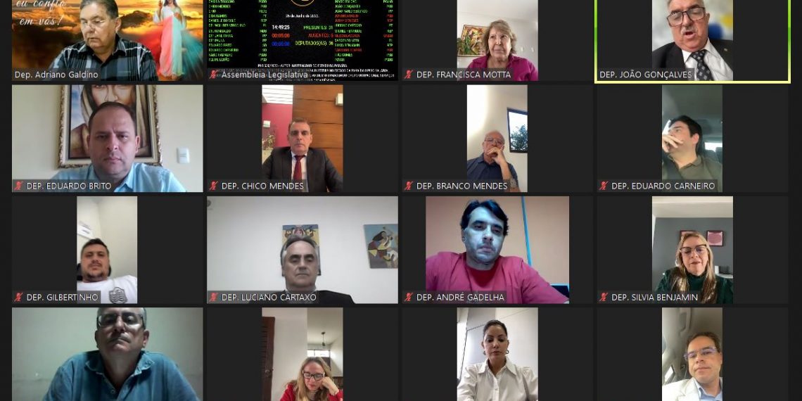 ALPB aprova projeto que regulamenta o Piso Nacional da Enfermagem na Paraíba