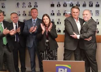 “Se prepare, aconteça o que acontecer”, diz Bolsonaro ao confirmar Marcelo Queiroga na disputa pela Prefeitura de João Pessoa