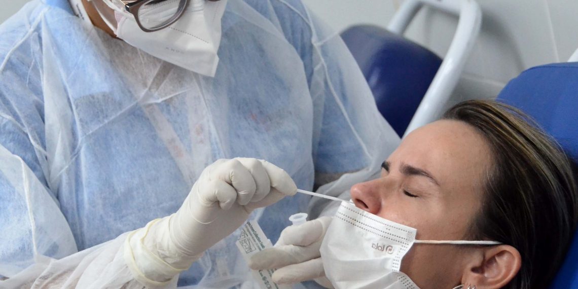 Ação preventiva de vacinação contra Covid-19 é suspensa neste sábado e será retomada na segunda-feira