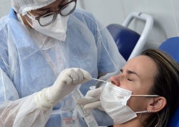 Ação preventiva de vacinação contra Covid-19 é suspensa neste sábado e será retomada na segunda-feira