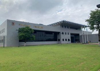 Presos, funcionários da Braiscompany são levados para PF em Foz do Iguaçu