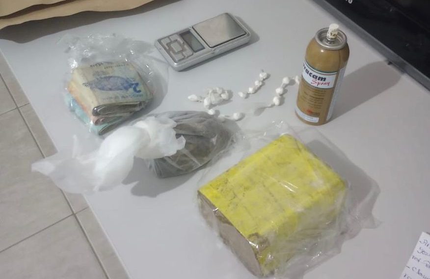 Homem é preso com maconha e cocaína durante operação policial contra o tráfico de drogas em Itaporanga, na Paraíba