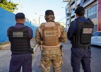 Operação policial tenta reprimir nova cracolândia, no bairro de Tambaú, em João Pessoa