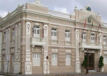 Publicada Medida Provisória que reajusta salários das Polícias e professores da Paraíba