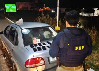 PRF na PB recupera 3 veículos, 13 celulares e 6 pessoas são detidas em ocorrências criminais