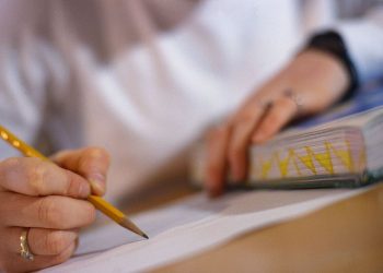 Preparador físico do Flamengo é demitido após agredir Pedro