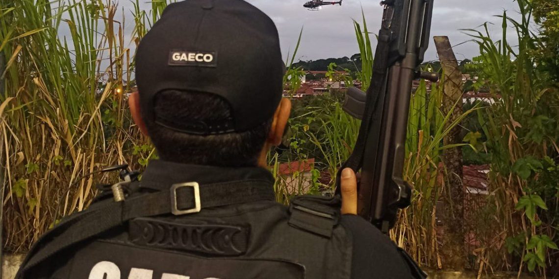 Gaeco e PM cumprem 45 mandados de prisão em 11 cidades paraibanas