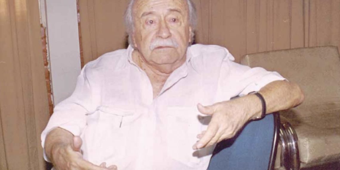 Com grande afetividade nas palavras