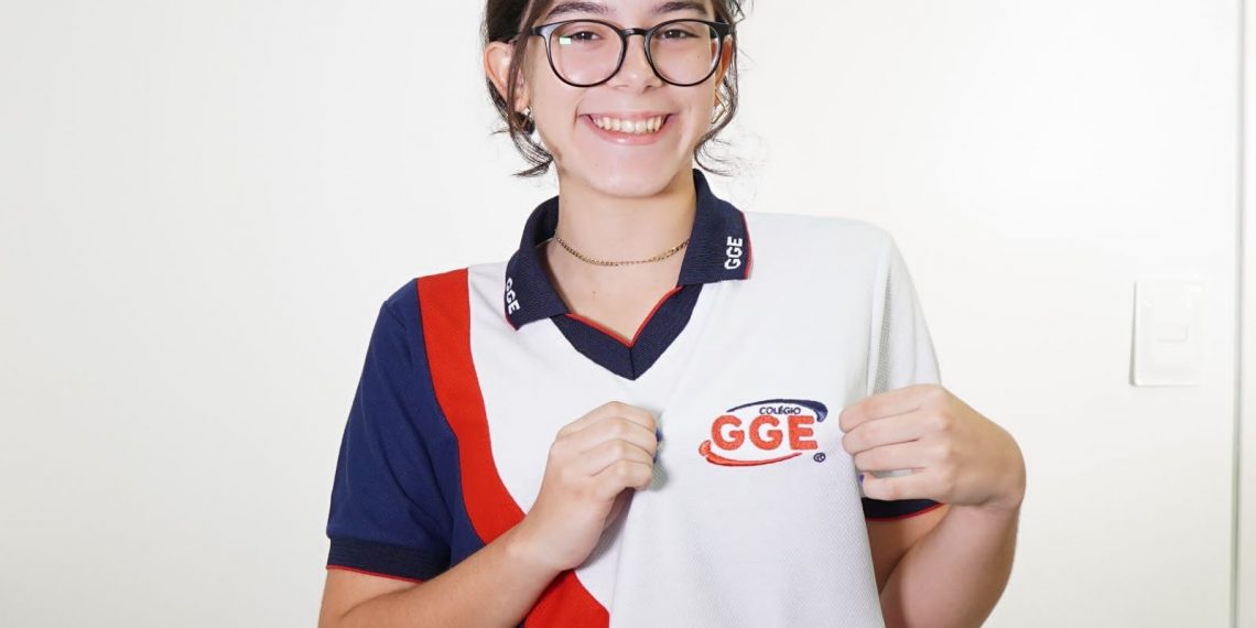 Amanda Julião, do Colégio GGE, é a única paraibana a passar para a 2ª Fase da OBC em 2023
