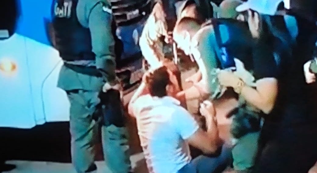 Presidente do sindicato dos motoristas é preso no 3º dia de greve