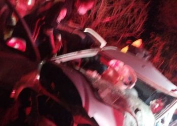 Mulher morre e outras quatro pessoas ficam feridas em grave acidente em Santa Luzia