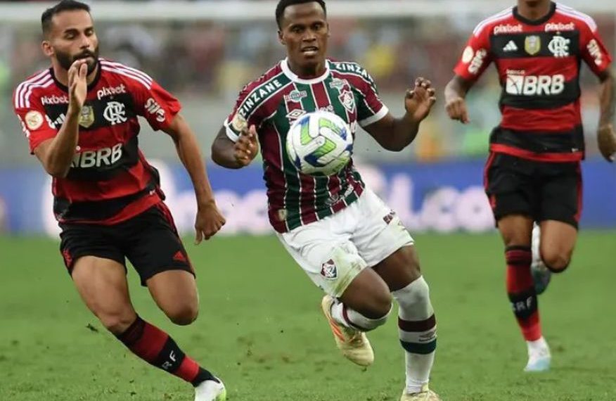 Em jogo polêmico, Fluminense e Flamengo ficam no empate em clássico pelo Brasileirão
