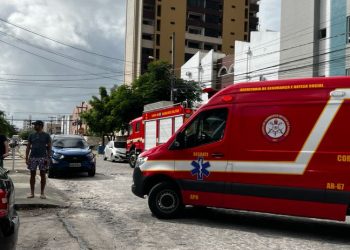 Fogo atinge apartamento em prédio do bairro Jardim Oceania, em João Pessoa