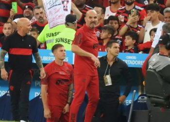 Preparador físico do Flamengo é demitido após agredir Pedro