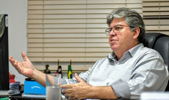 Governador da PB pode se licenciar por até 13 dias em julho