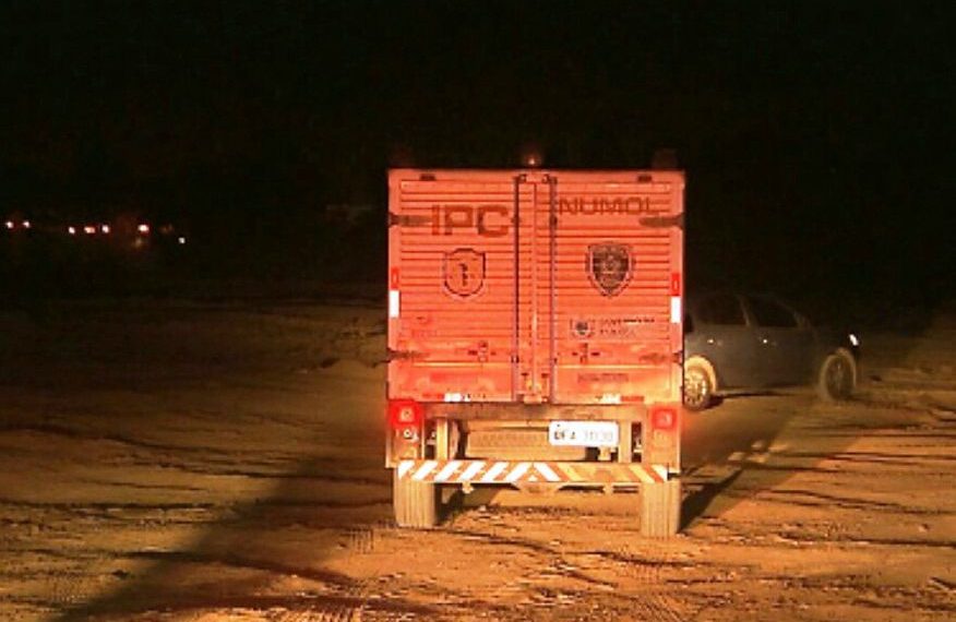 Homem é encontrado morto com mãos e pés amarrados em mata no bairro de Mangabeira