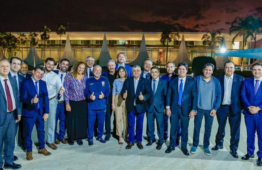 Lula se reúne com Aguinaldo Ribeiro, Hugo Motta e outros 15 deputados após aprovação da reforma tributária